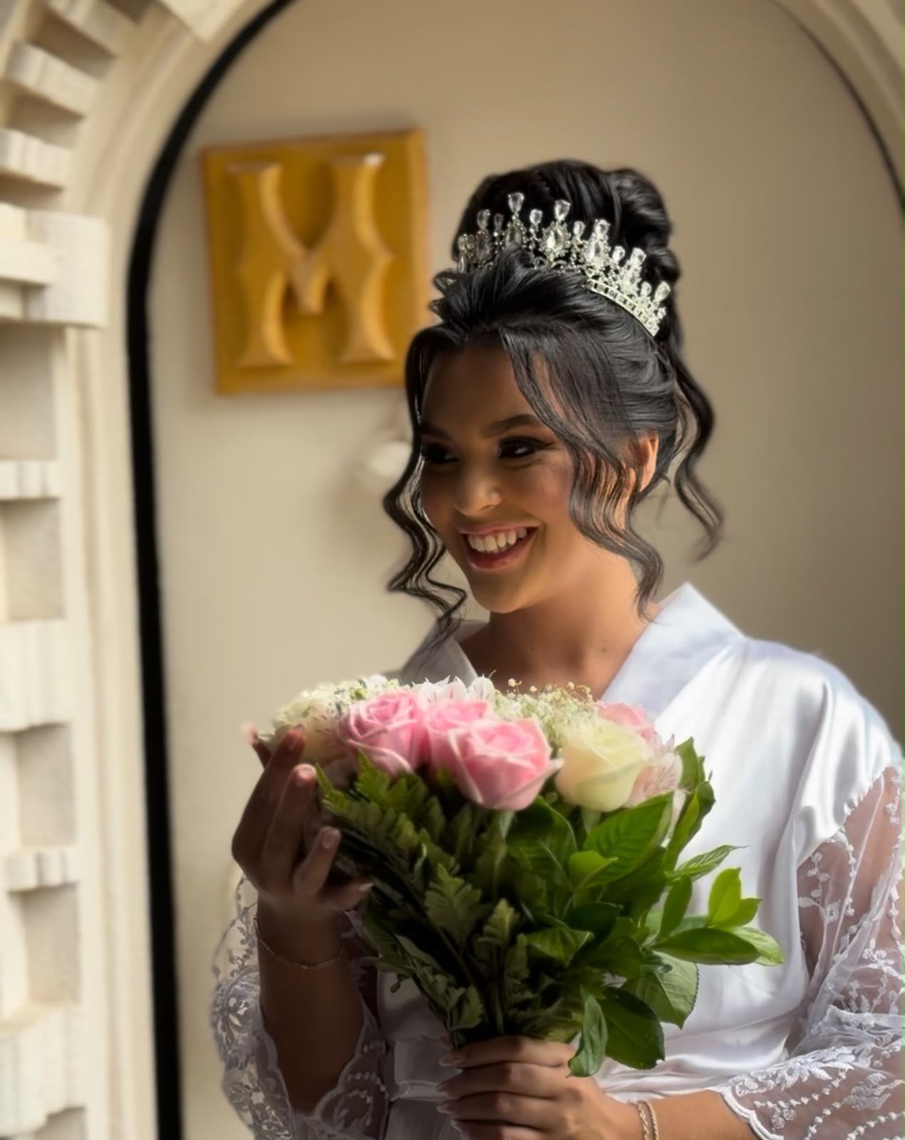 Noiva atendida no grande dia