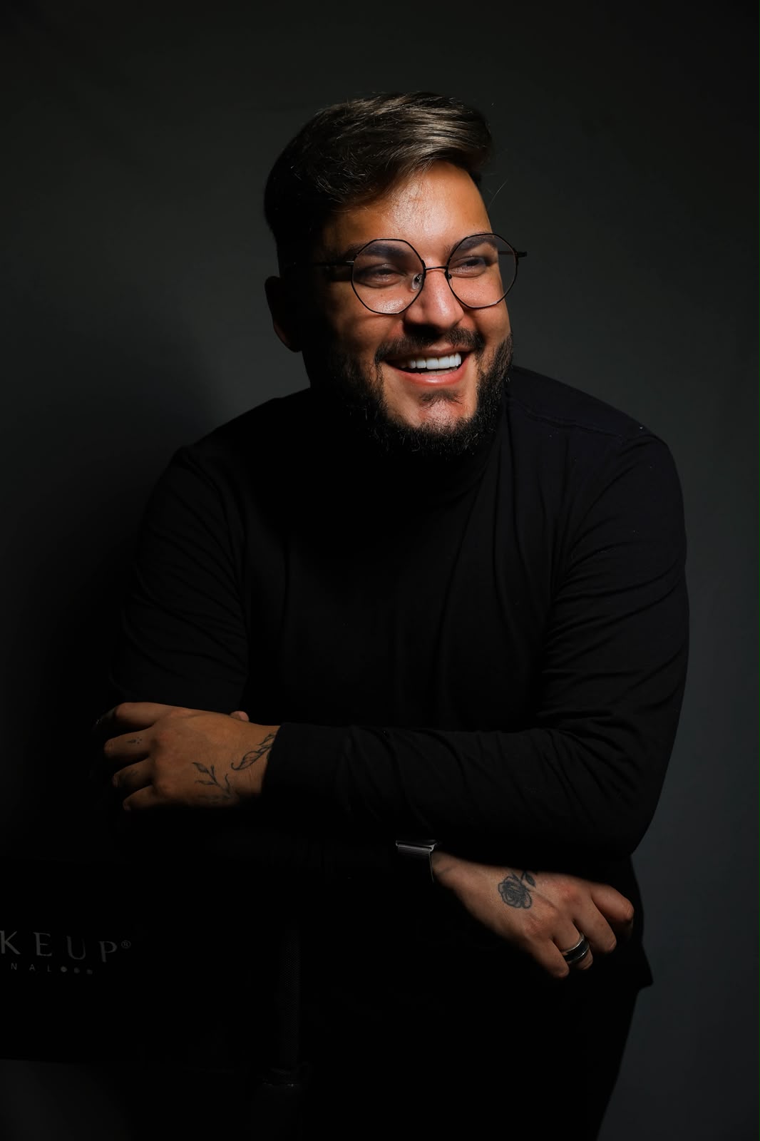 Thiago Paulino, especialista em beleza e penteados
